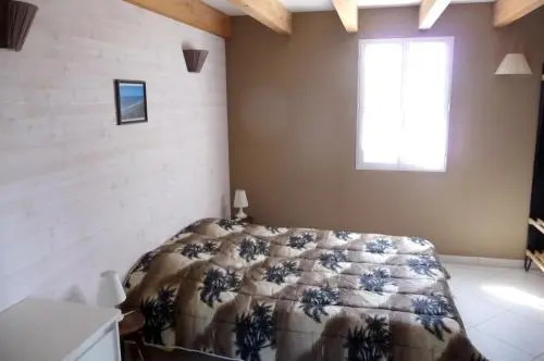 House Maison mitoyenne de 3 chambres, avec jardin située à proximité de la plage