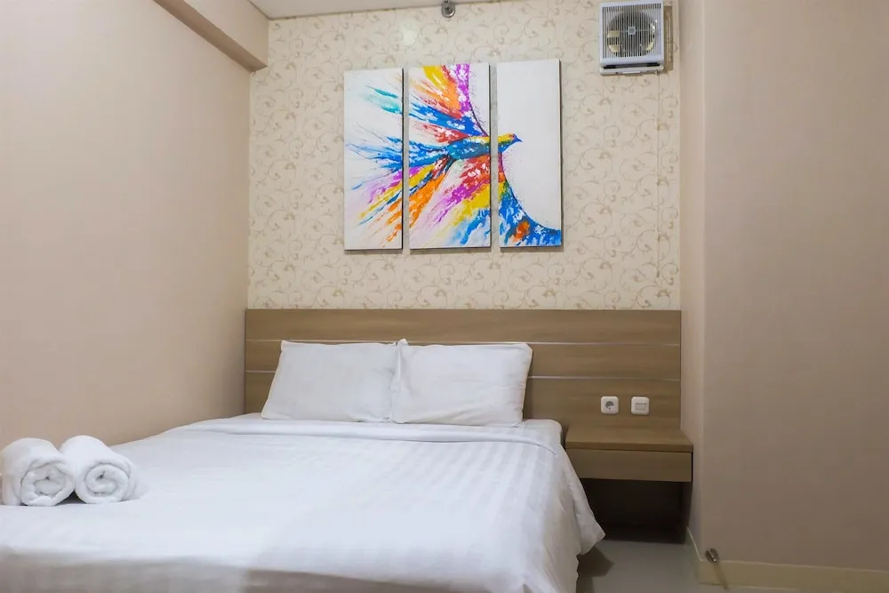 Green Pramuka City by Siginjae Rooms