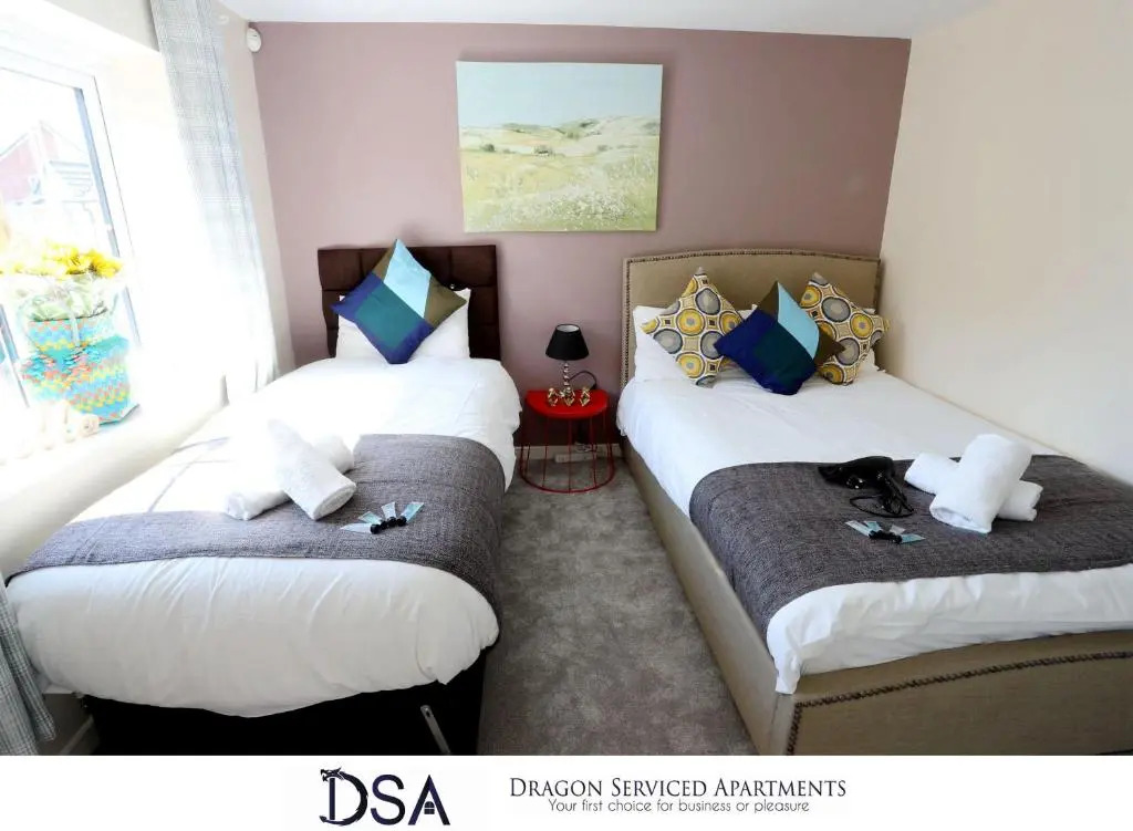 Birmingham Stunning Beauty 3 beds3 baths Homebase for NECAirport