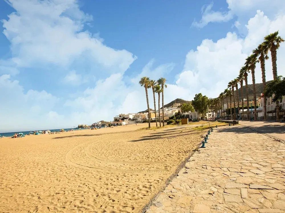 Villa in Almeria Near Mediterranean Beaches