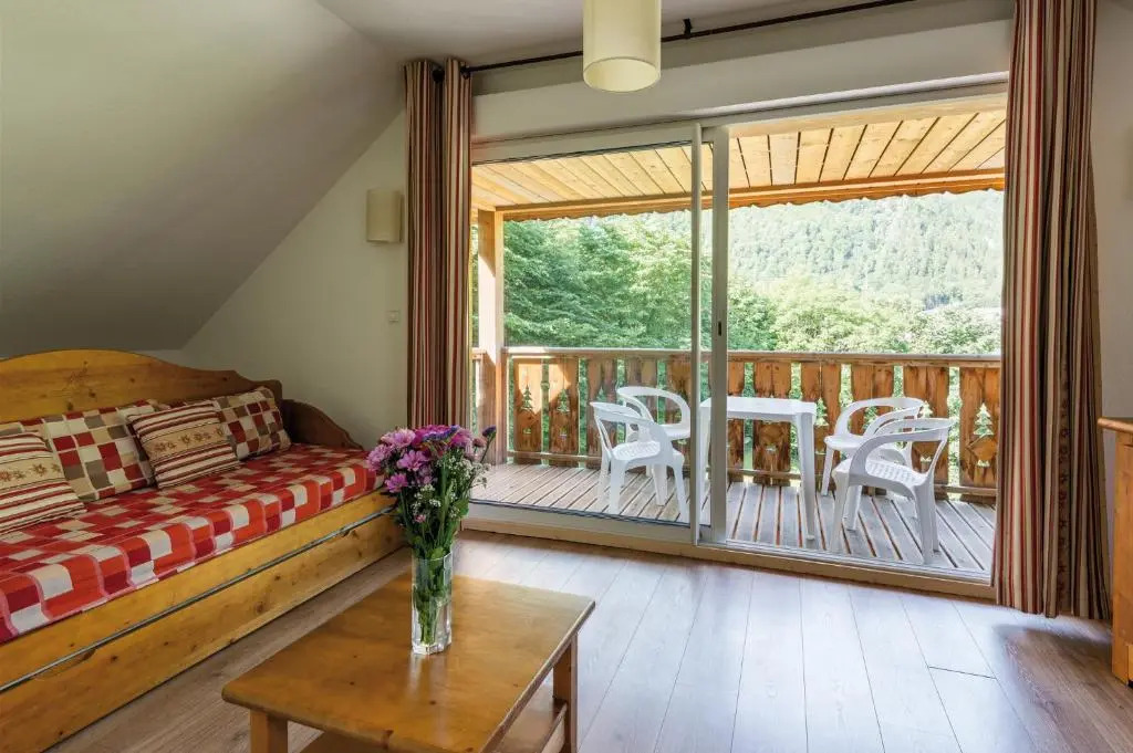 Lagrange Vacances Le Domaine des 100 Lacs