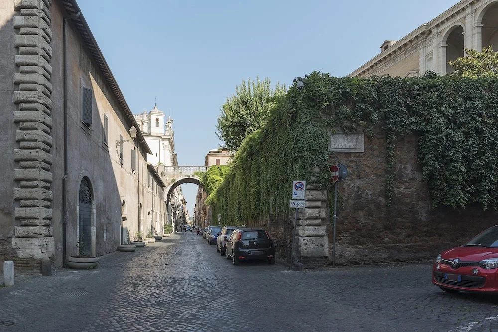 Via Giulia