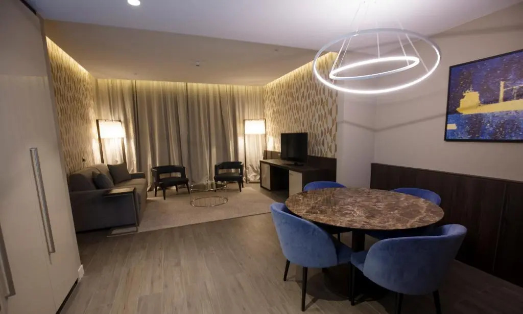 Doubletree By Hilton Pointe-Noire City Centre