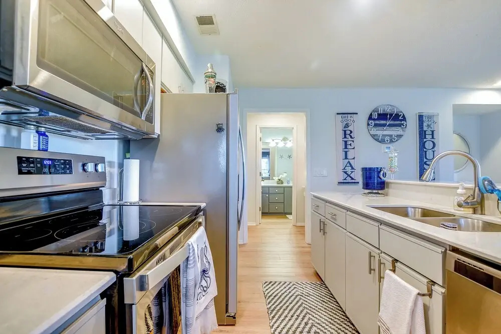 Sunset Beach Condo: Ideal Golfing Getaway!