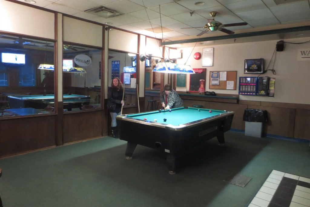 Vanderhoof Inn