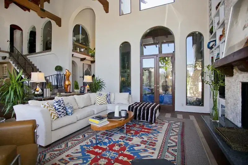 Hillview Spanish Villa