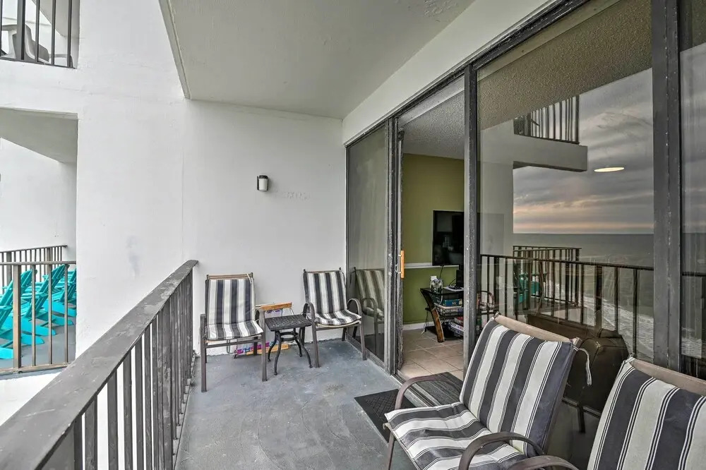 Murrells Inlet Condo w/ Ocean Views & Pool Access!