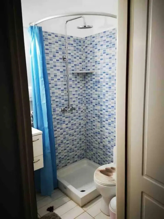 Grande Grotta Studios - Sleeps 8 - Free Parking