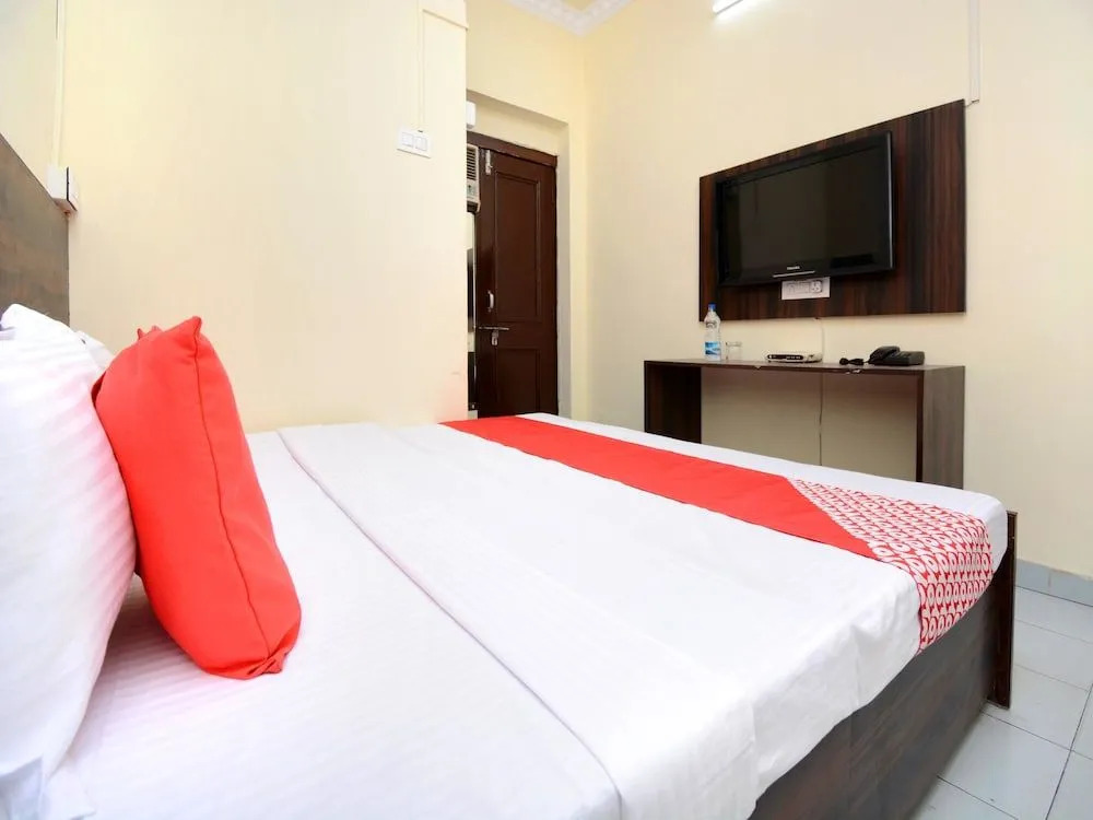 OYO 28179 Ambay Guest House
