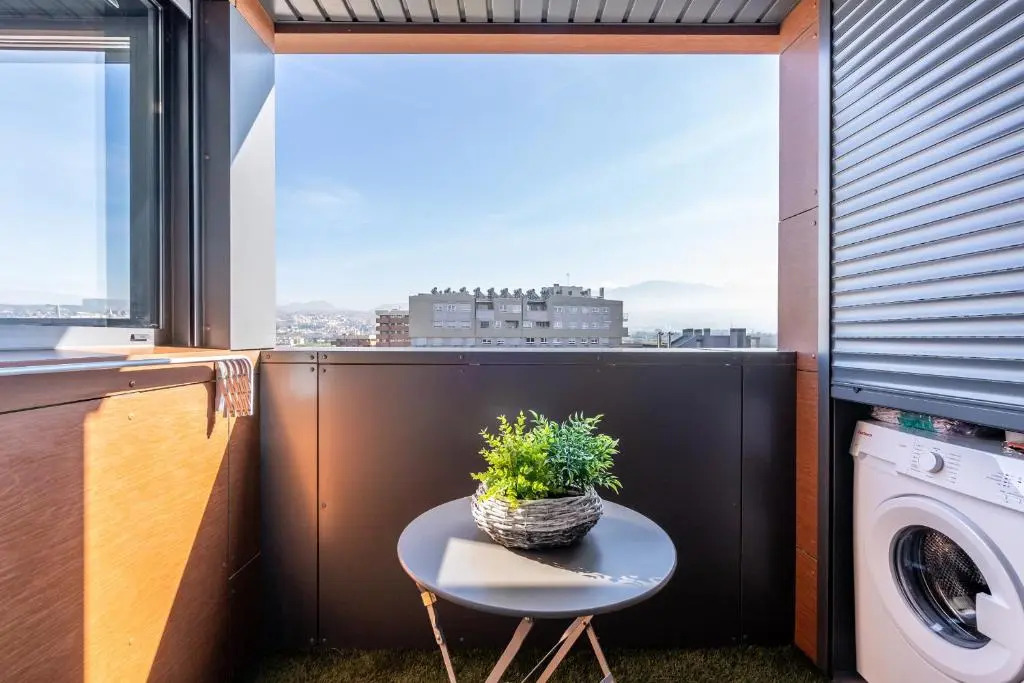 Big Apple Apartment Granada by A3Rentals