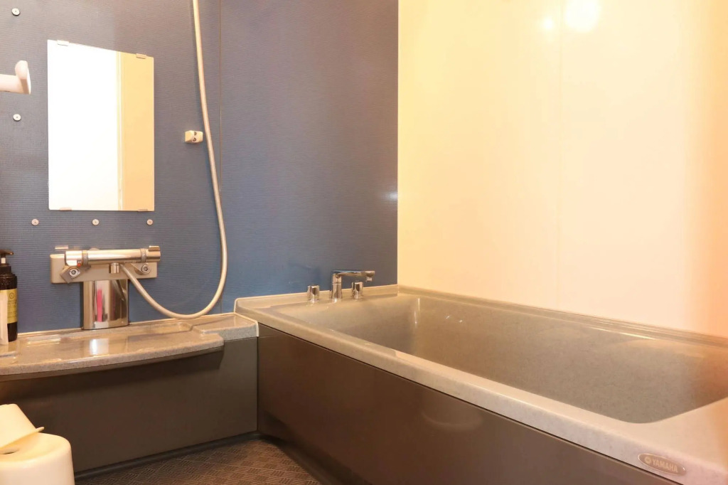 BK Hotel & Weekly