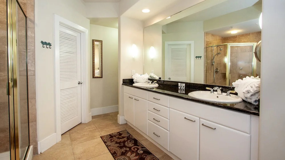 Three Bedroom Overlooking the Gulf - Unit Crd0711