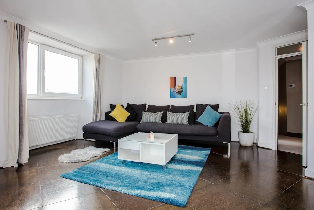 Bright, Modern 2 Bed in Maida Vale