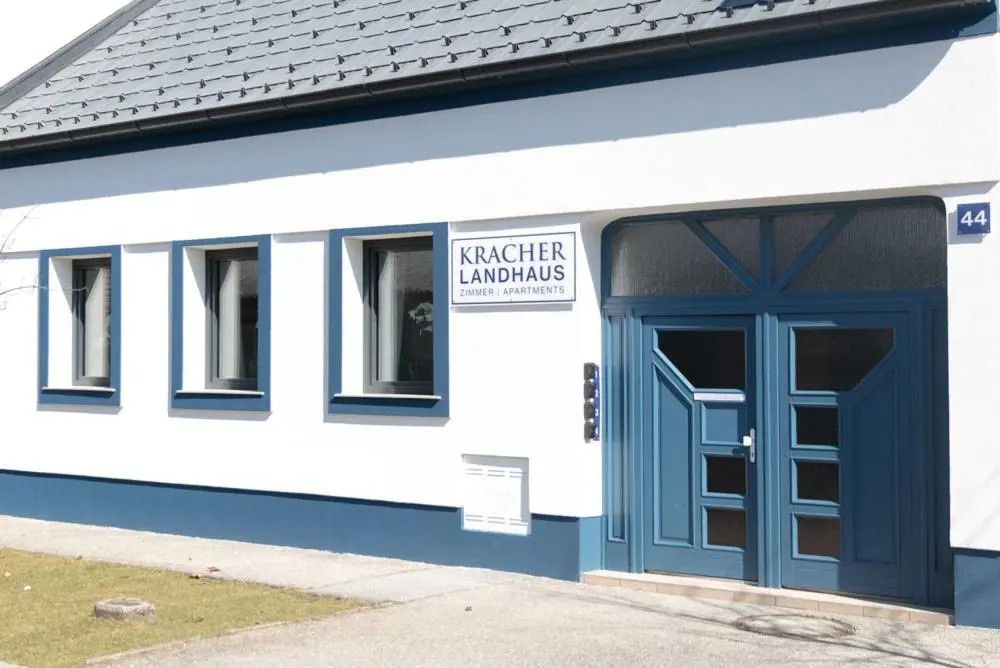 KRACHER Ferienhaus Landhaus No 1 - inklusive Pool