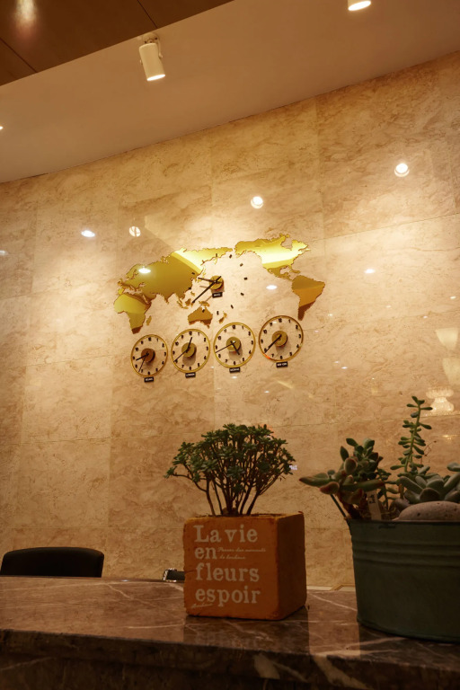 HS Tourist Hotel