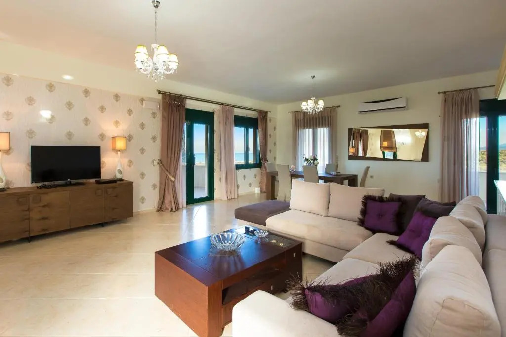 Diamantis Villa, Serene Oasis with SeaViews, By ThinkVilla