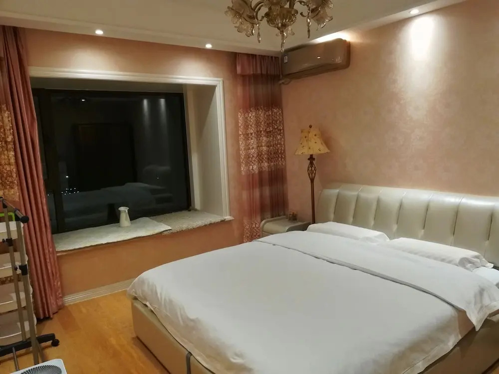 108 Degrees Zen Hotel Apartment