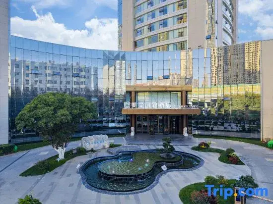MEHOOD LESTIE Hotel (Kunming Xishan District Government Biji Park)