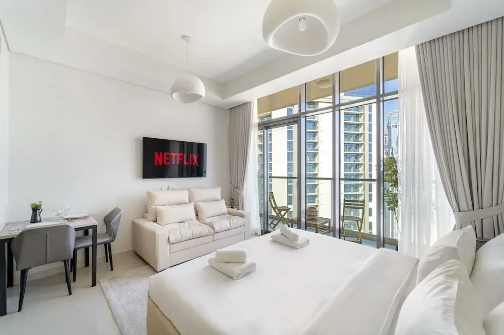 Aykon City 2 - 5609 Studio