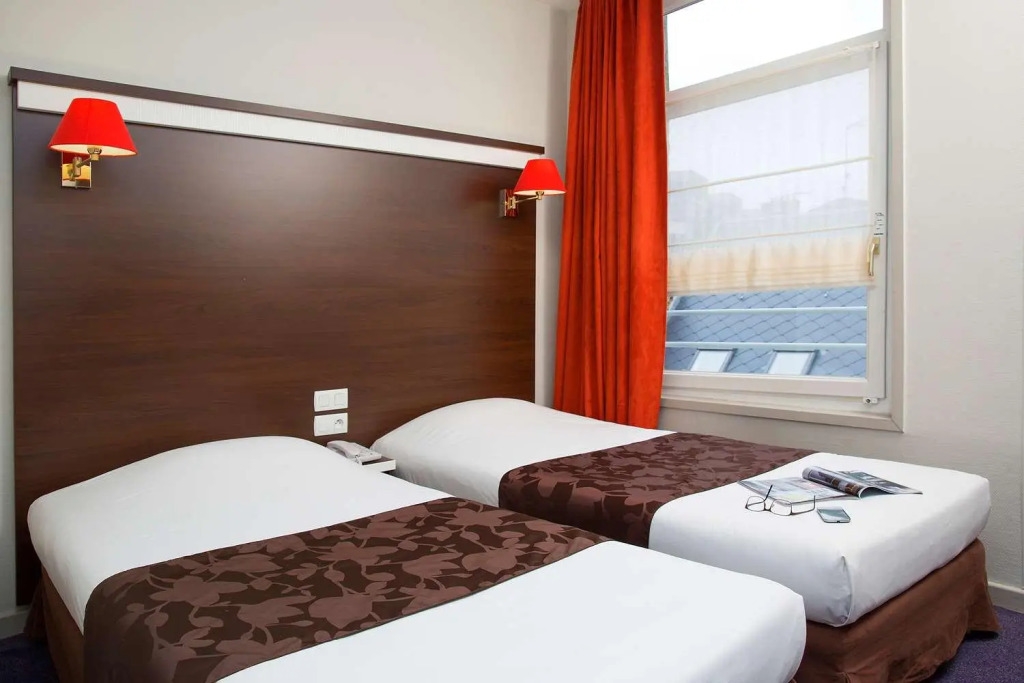 Kyriad Lille Centre Gares
