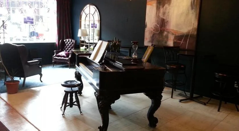 The Charles Inn