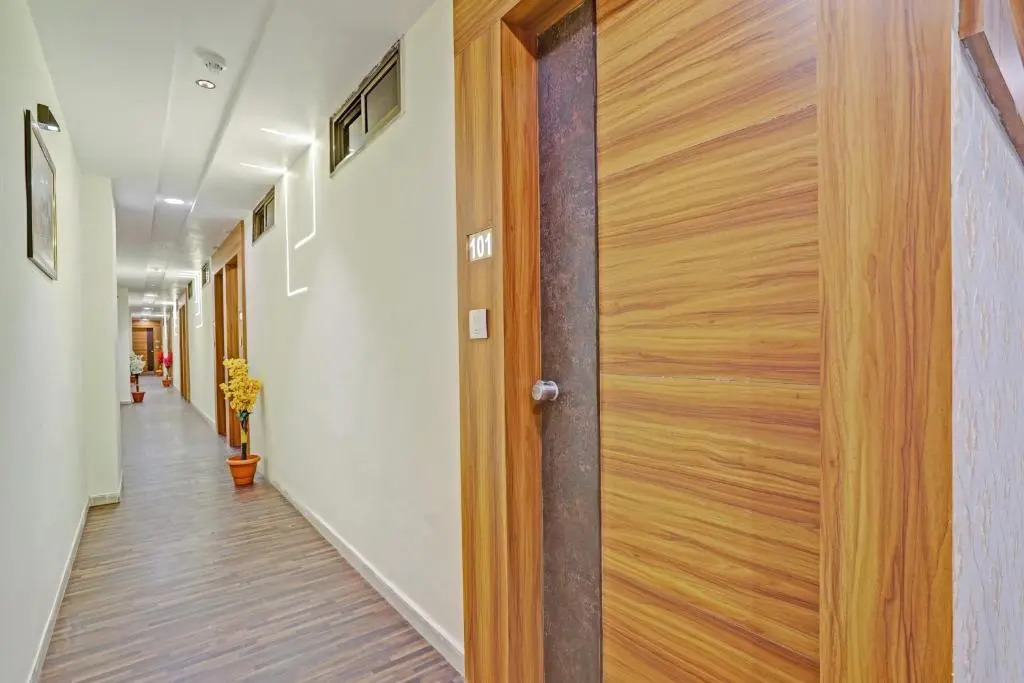Collection O Hotel Stay Inn