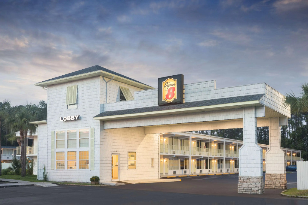 Super 8 By Wyndham Kingsland I-95 Naval Base Area
