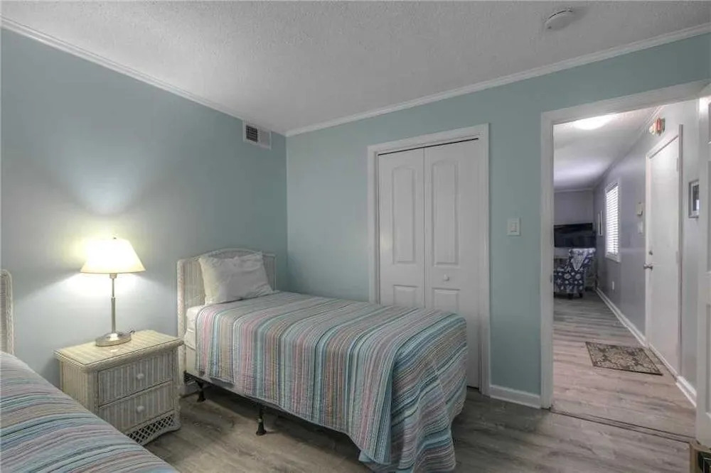 Waipani E13 - 2 Br Condo