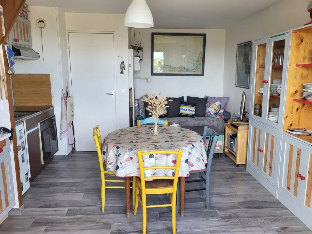 Appartement Merville-Franceville-Plage, 2 pièces, 4 personnes - FR-1-465-62