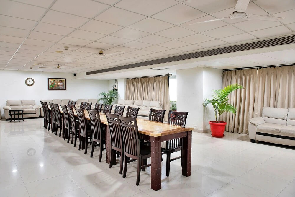 OYO 11614 Hotel VVIP Stays
