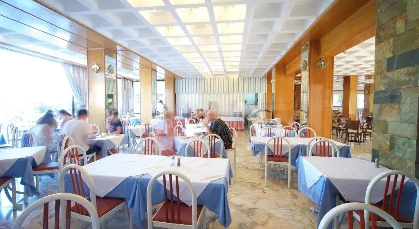 Pericles Hotel