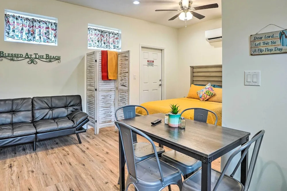 Panama City Beach Vacation Rental: Bikes Provided!