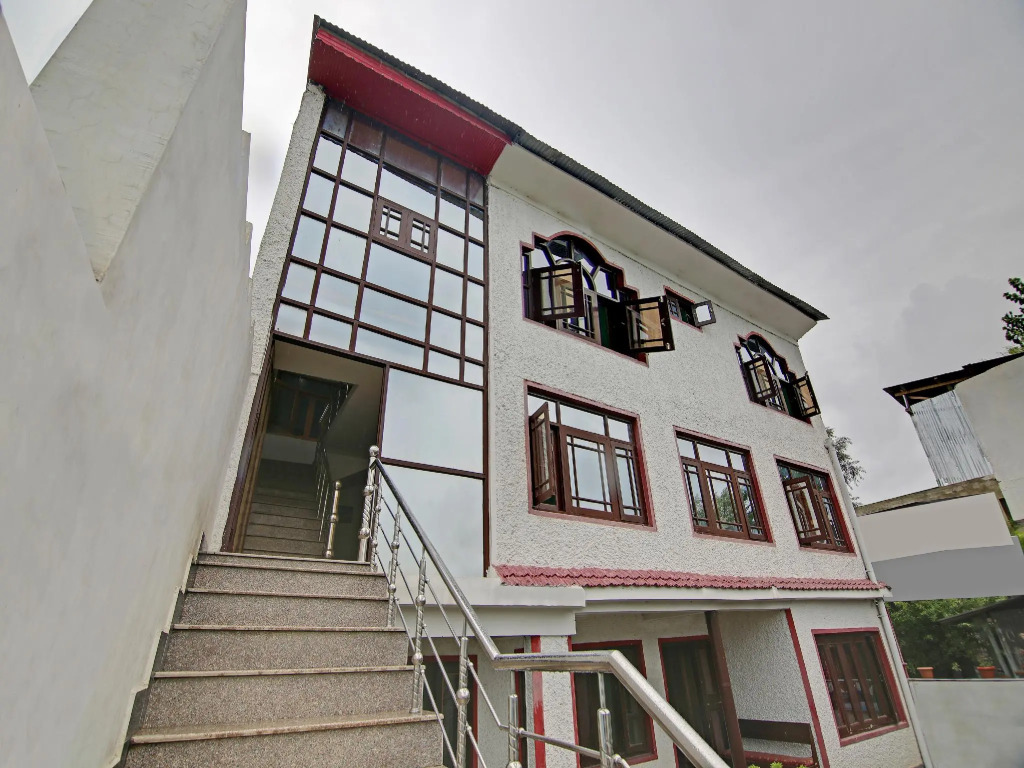 HOTEL ROYAL HAMEED
