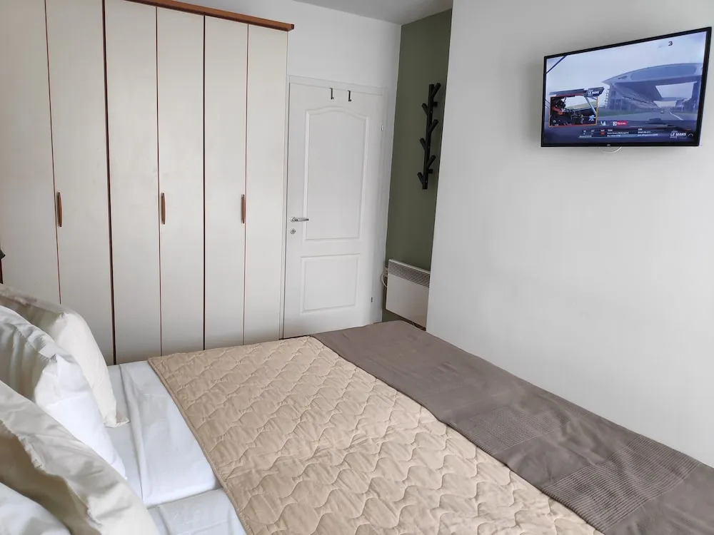 Apartments FANTASY with Free Parking