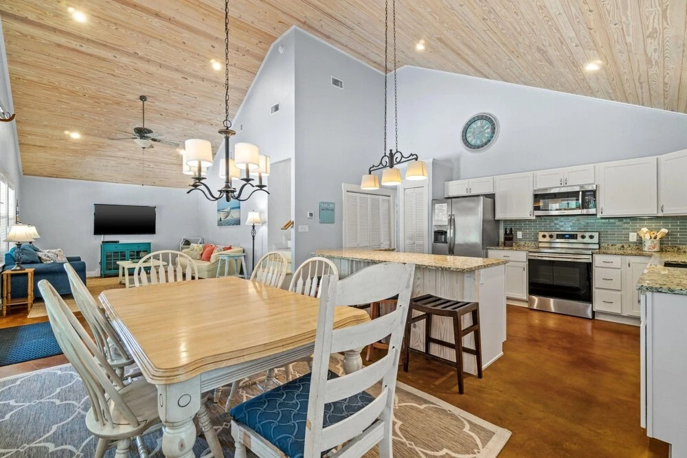 239 - 13th St - Casa Indigo by Blue Swell