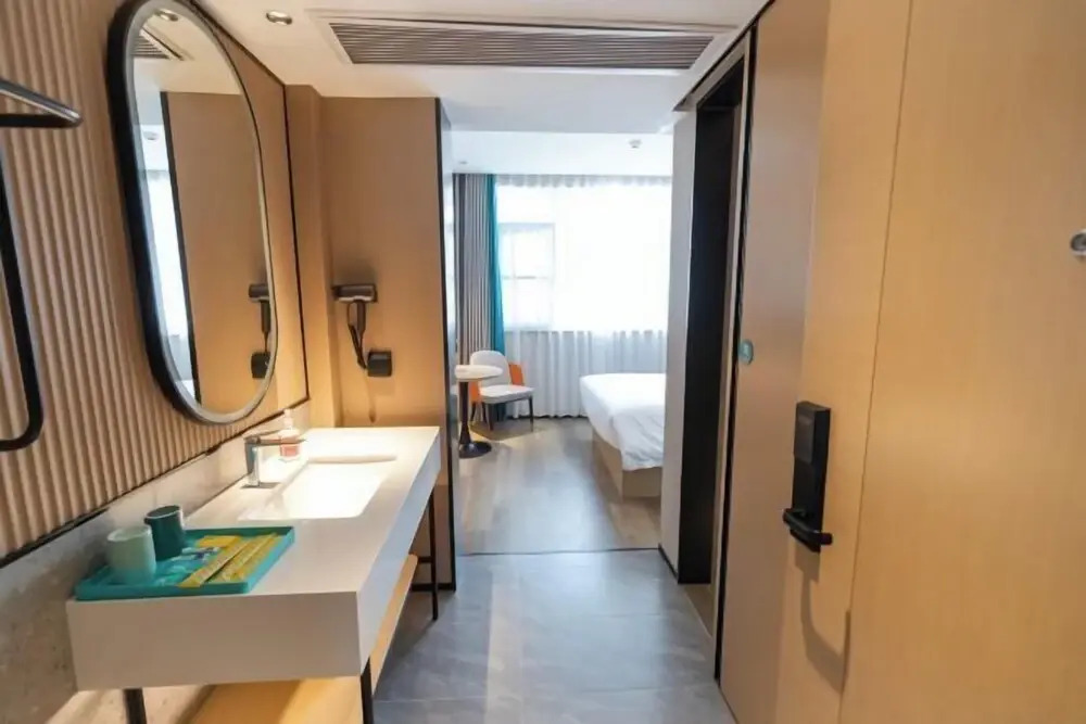 City Comfort Inn (Wuhan Tanhualin Crab Cape Metro Station)