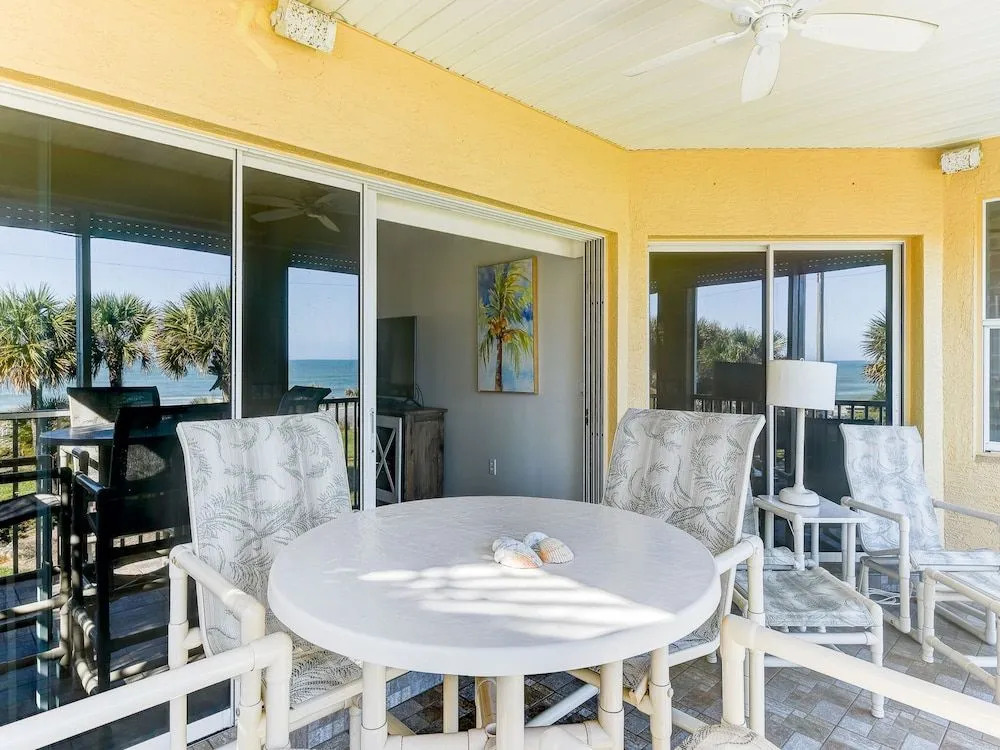 South Beach Club 205 by Distinctive Beach Rentals