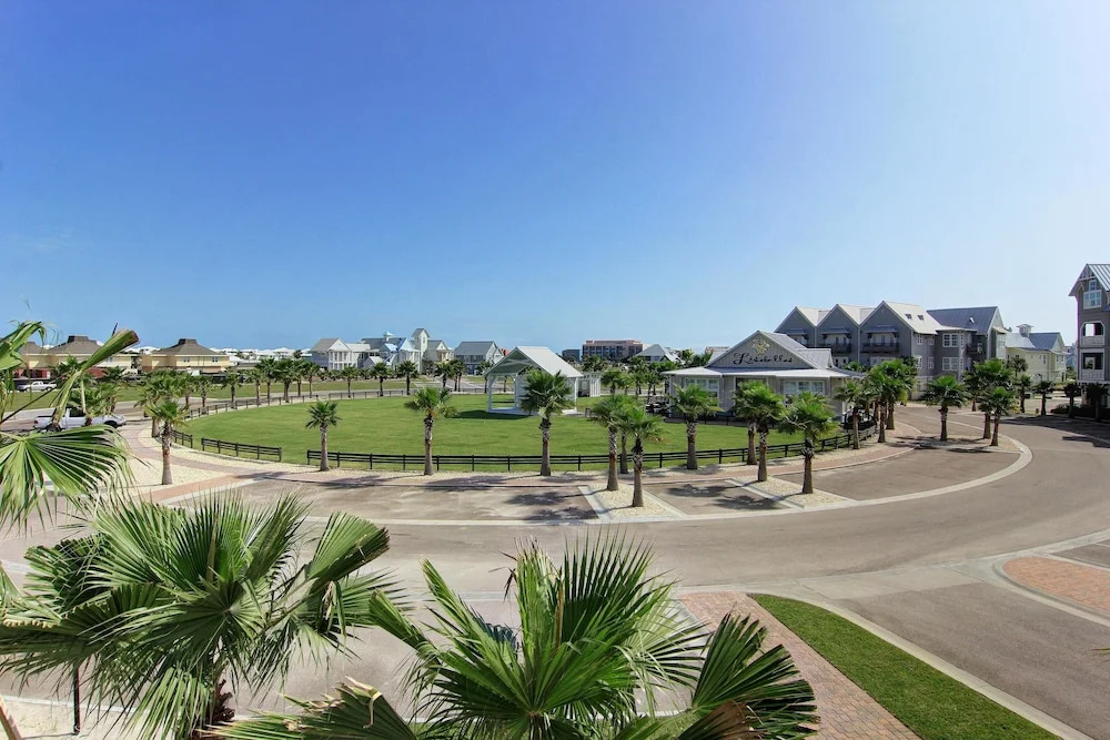 Cinnamon Shore- Island Time TC 4102