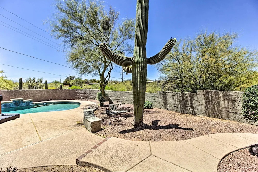 Tucson Desert Oasis w/ Private Pool & Patio