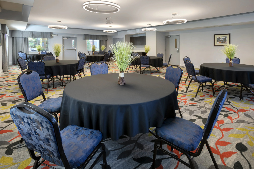 Candlewood Suites Rogers-Bentonville by IHG