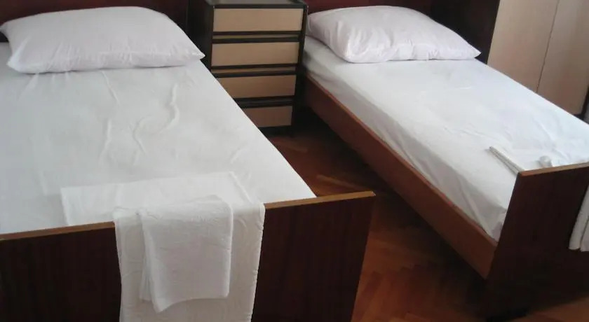 Apartments & Rooms Danica