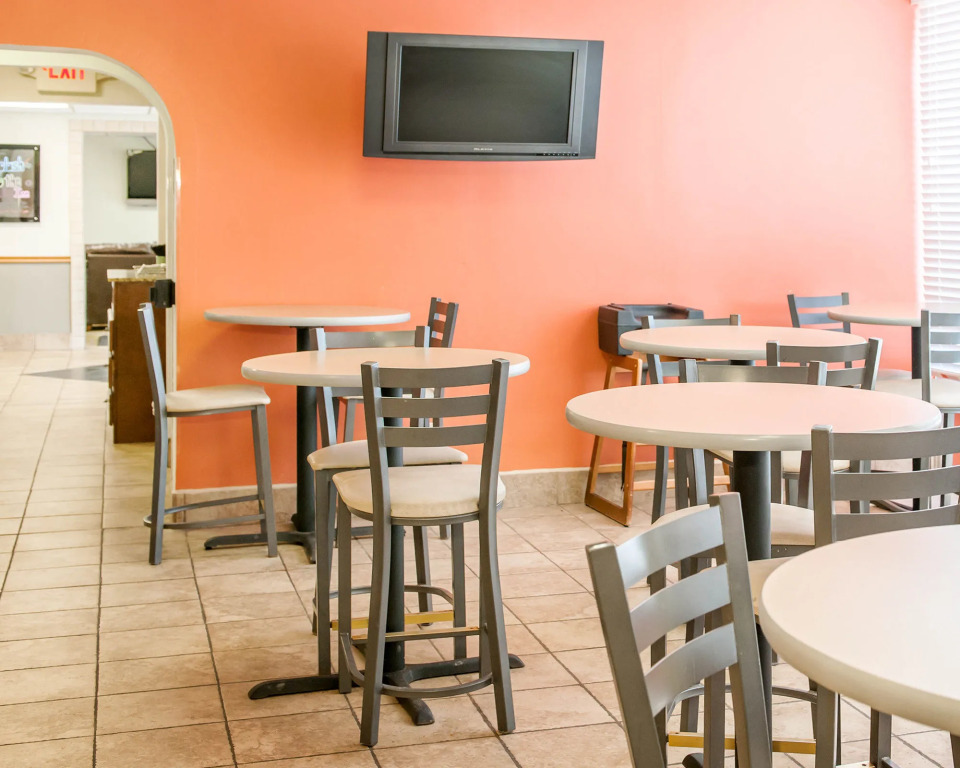 Quality Inn & Suites Lafayette I-65