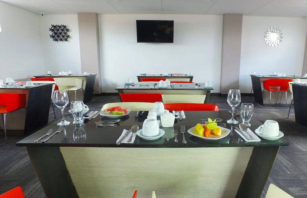 Hotel WLH Silver Corferias