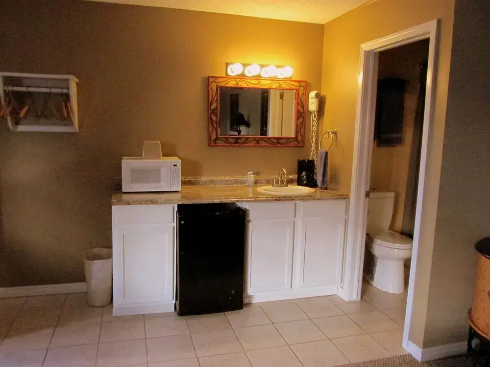 Brydan Suites
