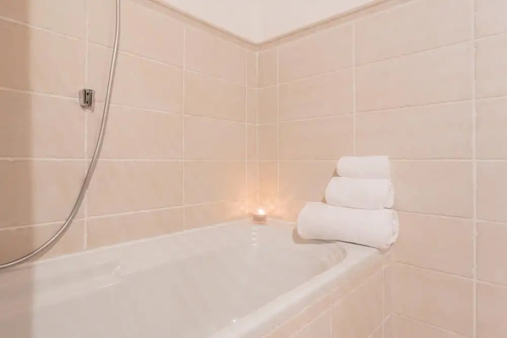 Luini 7 in Como With 2 Bedrooms and 1 Bathrooms