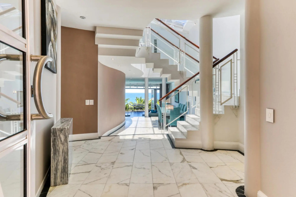 Beach Villa 1