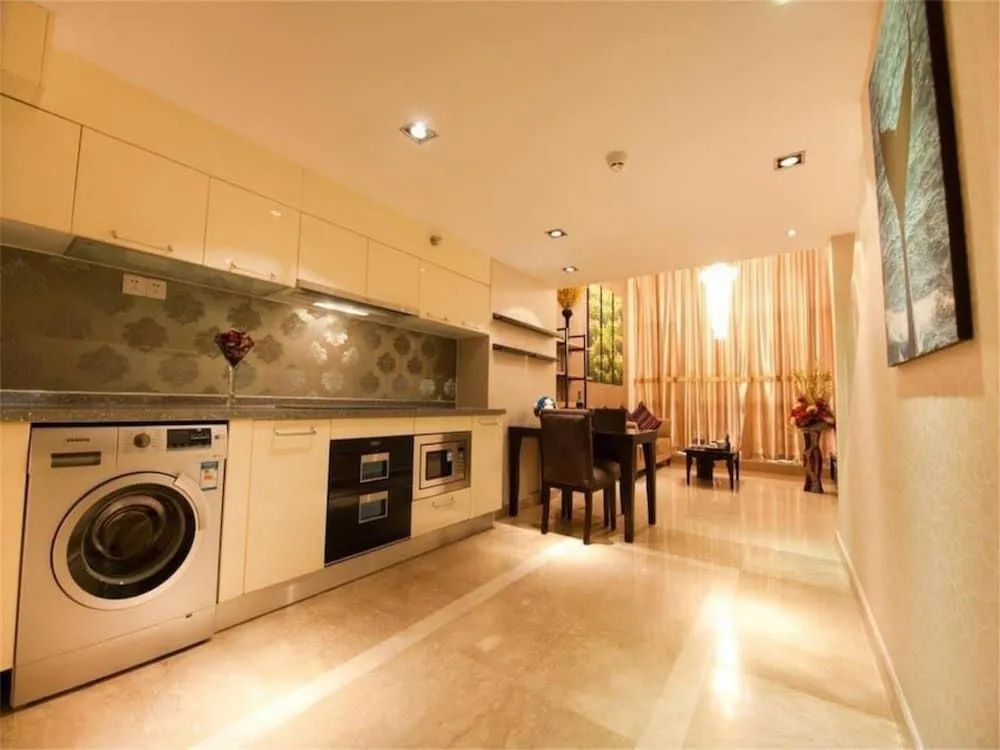 Zhengjia City Centre Apartment Hotel