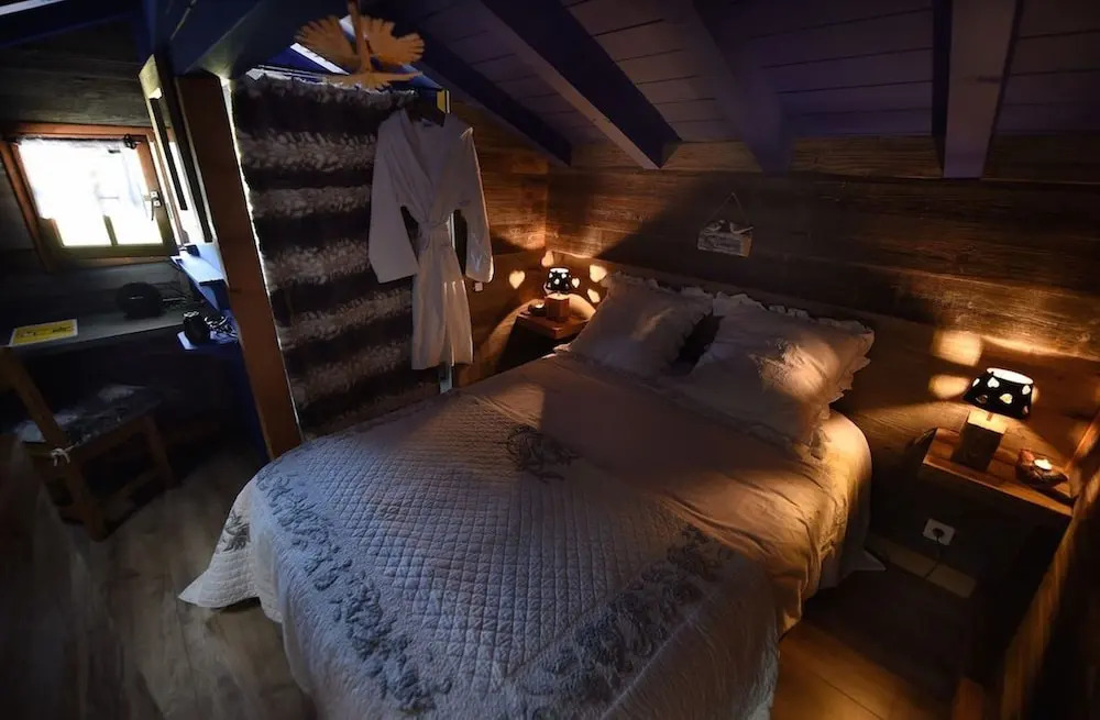 Chalet With one Room in Montriond, With Wonderful Mountain View, Furni