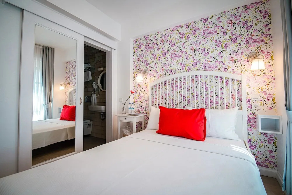 Gelincik Otel
