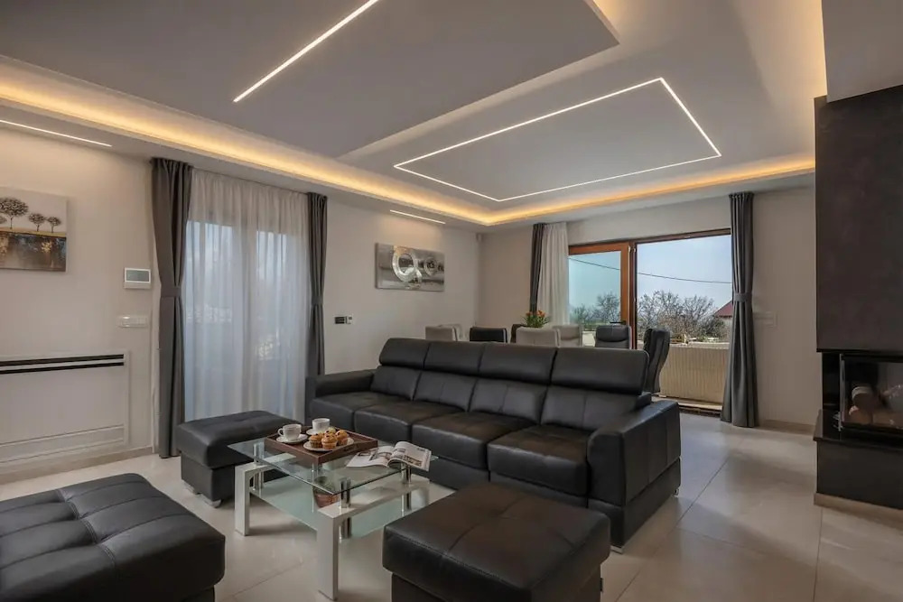 Villa Vilani Spa & Pool - Happy Rentals